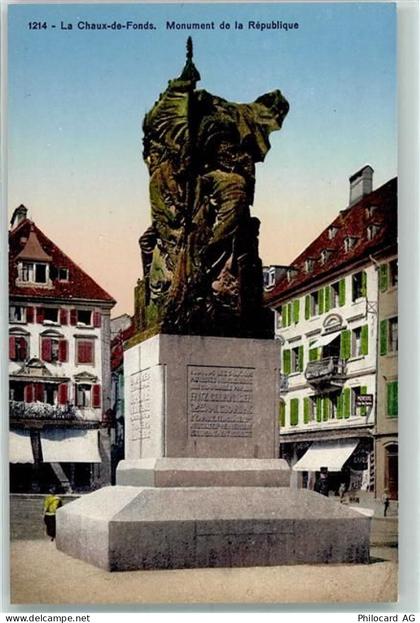 2300 La Chaux-de-Fonds - Monument de la République - 10306907
