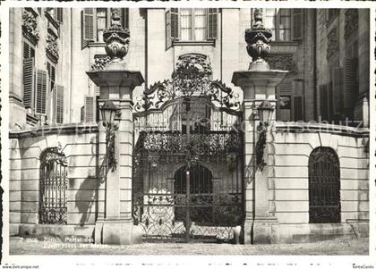 Zuerich Portal des Zunfthauses zur Meise