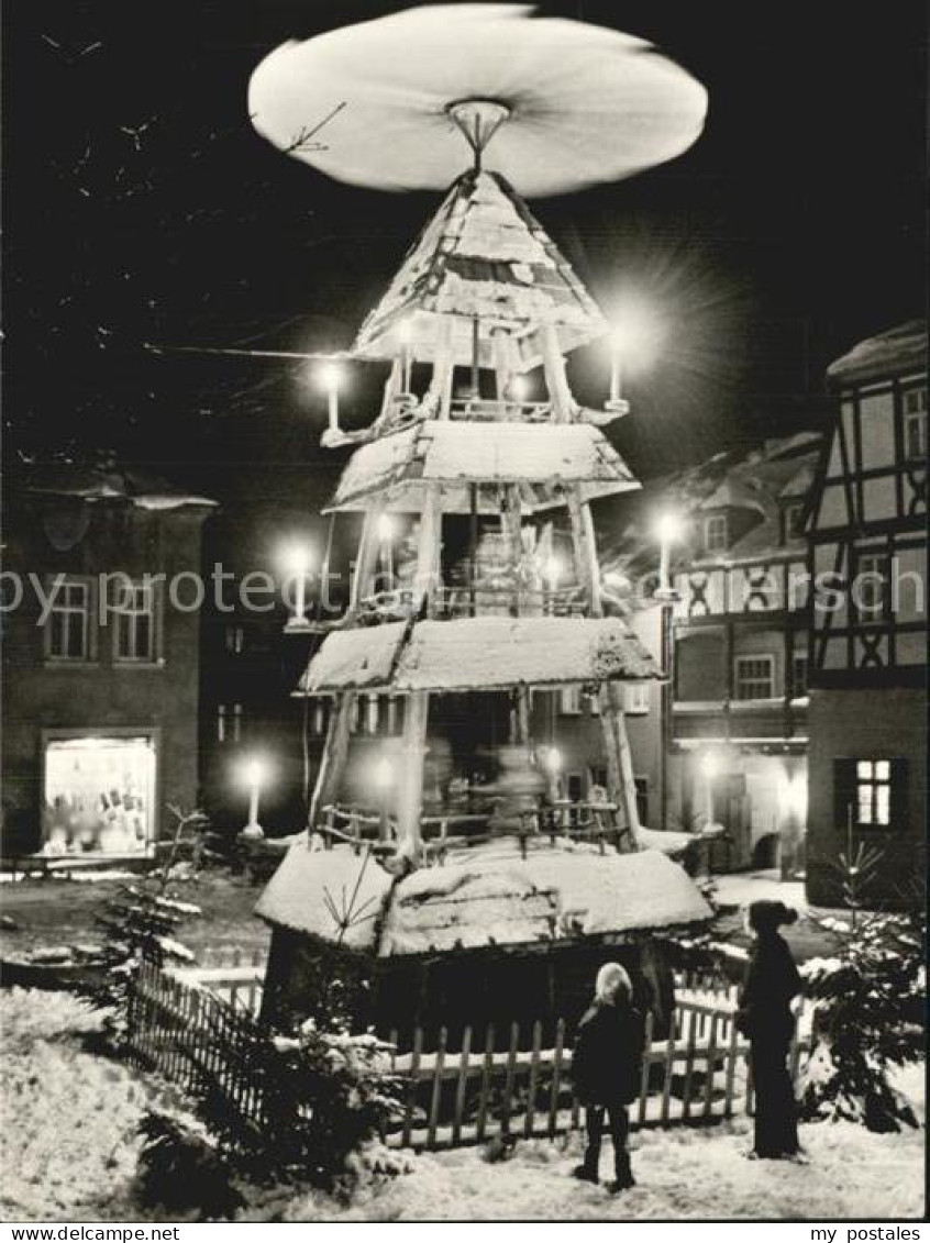 Zwoenitz Pyramide am Markt Weihnachtszeit